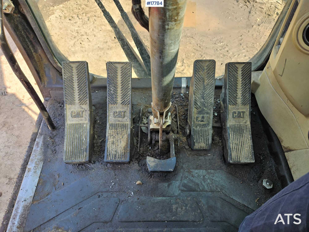 Wheel excavator 2004 CAT M316C: picture 14