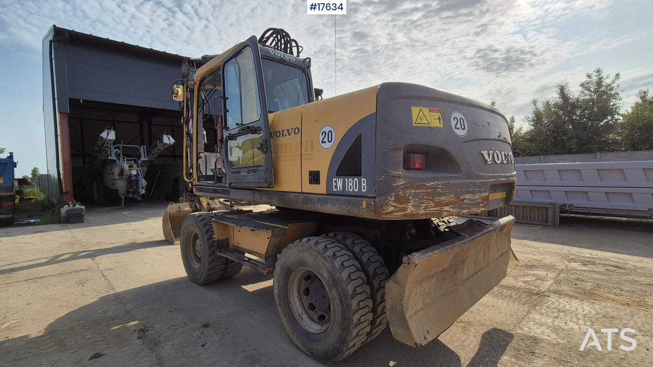 2004 Volvo EW 180 B - Wheel excavator: picture 5 2004 Volvo EW 180 B - Wheel excavator: picture 5