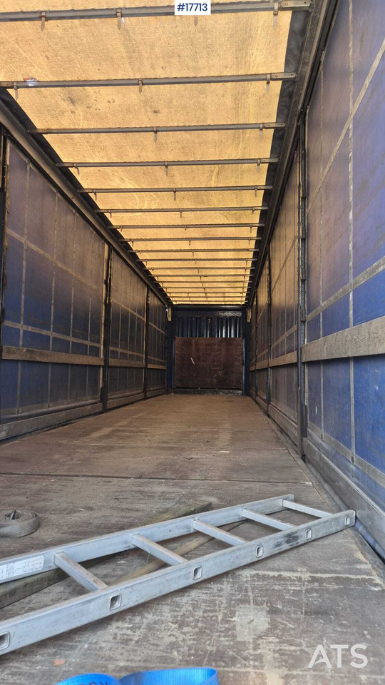 Curtainsider semi-trailer 2009 Krone SD: picture 11 Curtainsider semi-trailer 2009 Krone SD: picture 11