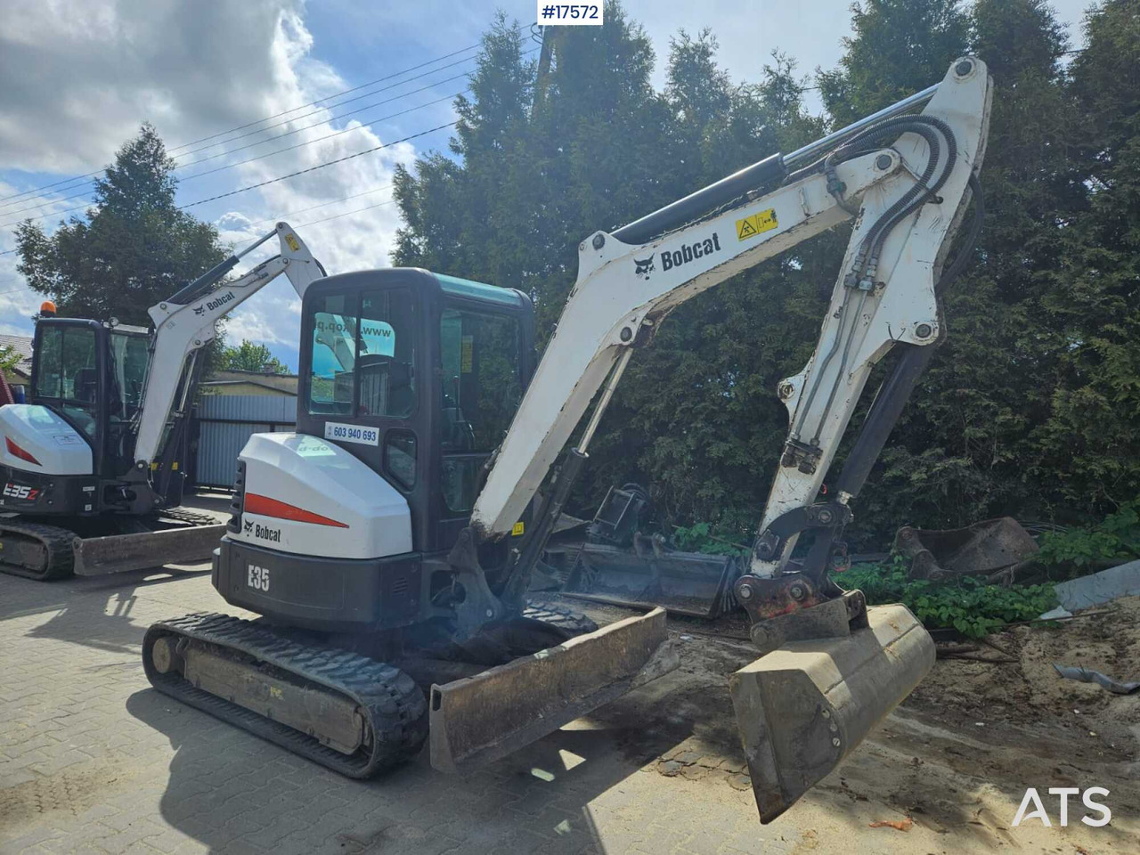 2011 Bobcat E35 - Mini excavator: picture 3 2011 Bobcat E35 - Mini excavator: picture 3