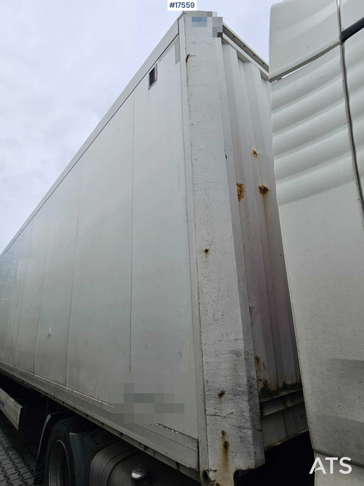2011 Krone SDK 27 - Curtainsider semi-trailer: picture 2 2011 Krone SDK 27 - Curtainsider semi-trailer: picture 2