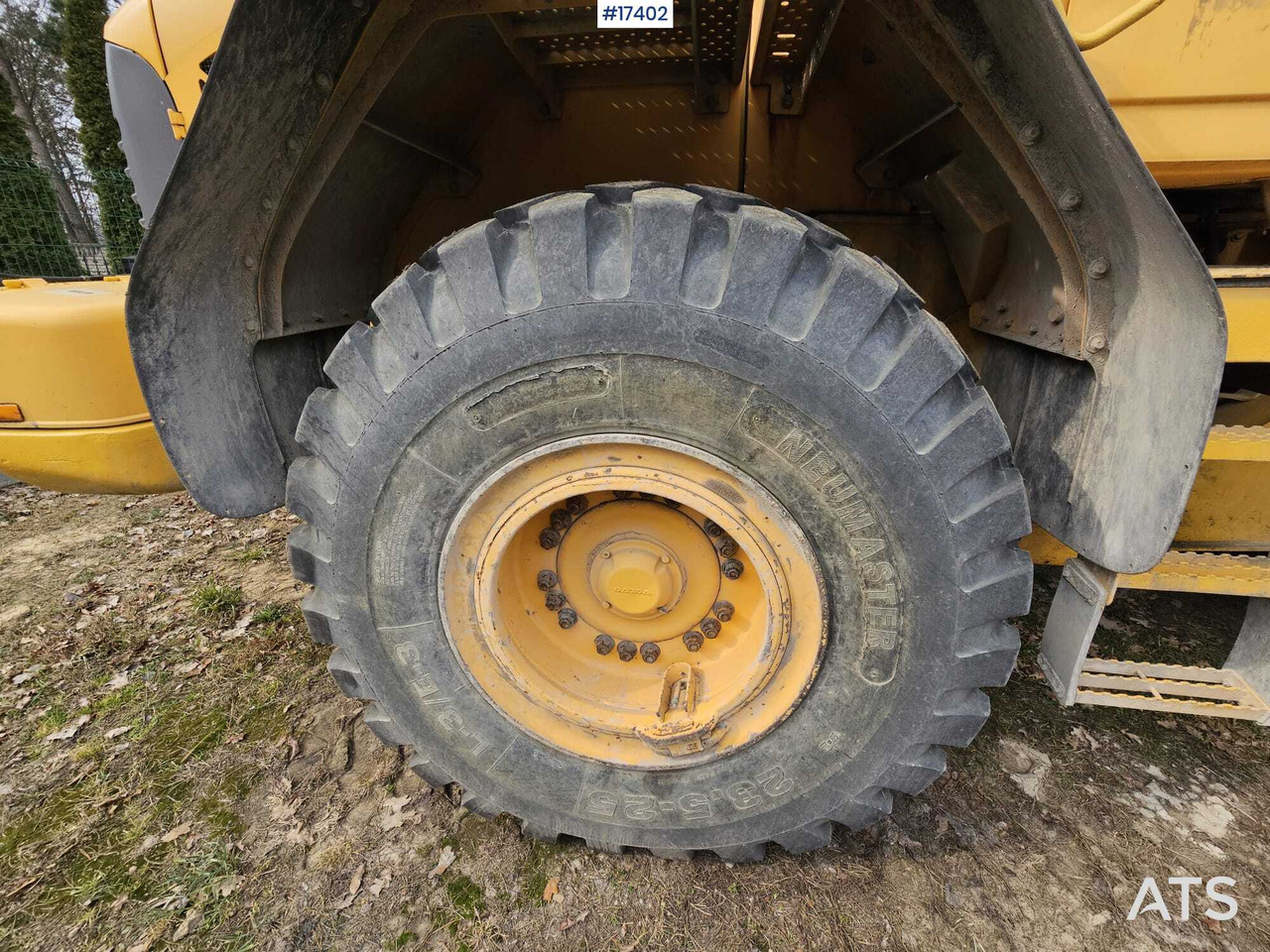 Wheel loader 2011 Volvo L120F: picture 19
