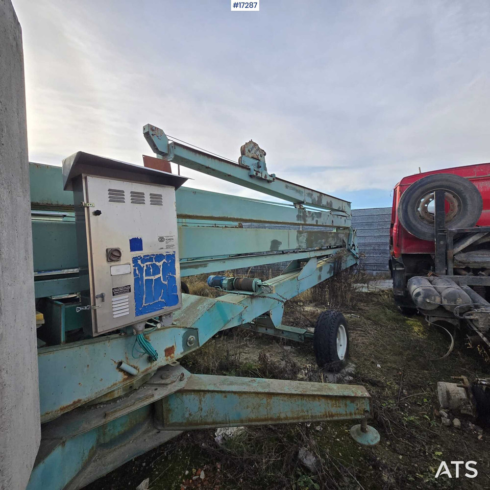 Construction crane CATTANEO CM61R (NO ENGINE) - Crane: picture 1 Construction crane CATTANEO CM61R (NO ENGINE) - Crane: picture 1