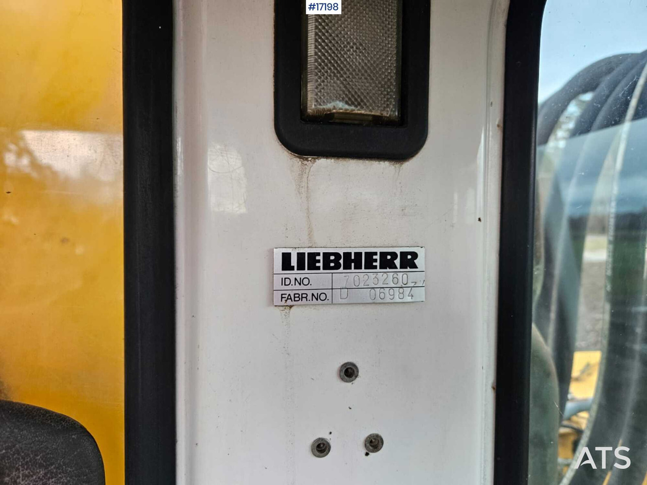 Crawler excavator Excavator LIEBHERR R914 B HD S L Litronic (2004): picture 18