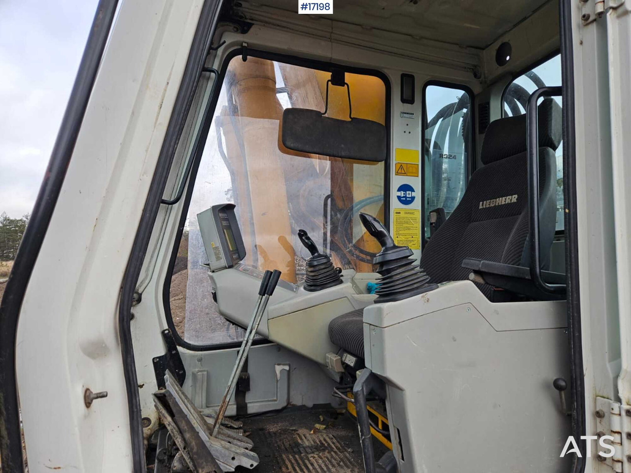 Crawler excavator Excavator LIEBHERR R914 B HD S L Litronic (2004): picture 12
