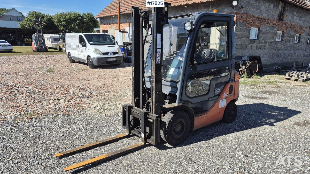 Forklift TOYOTA 02-8FGF15 (2007) - LPG forklift: picture 2 Forklift TOYOTA 02-8FGF15 (2007) - LPG forklift: picture 2