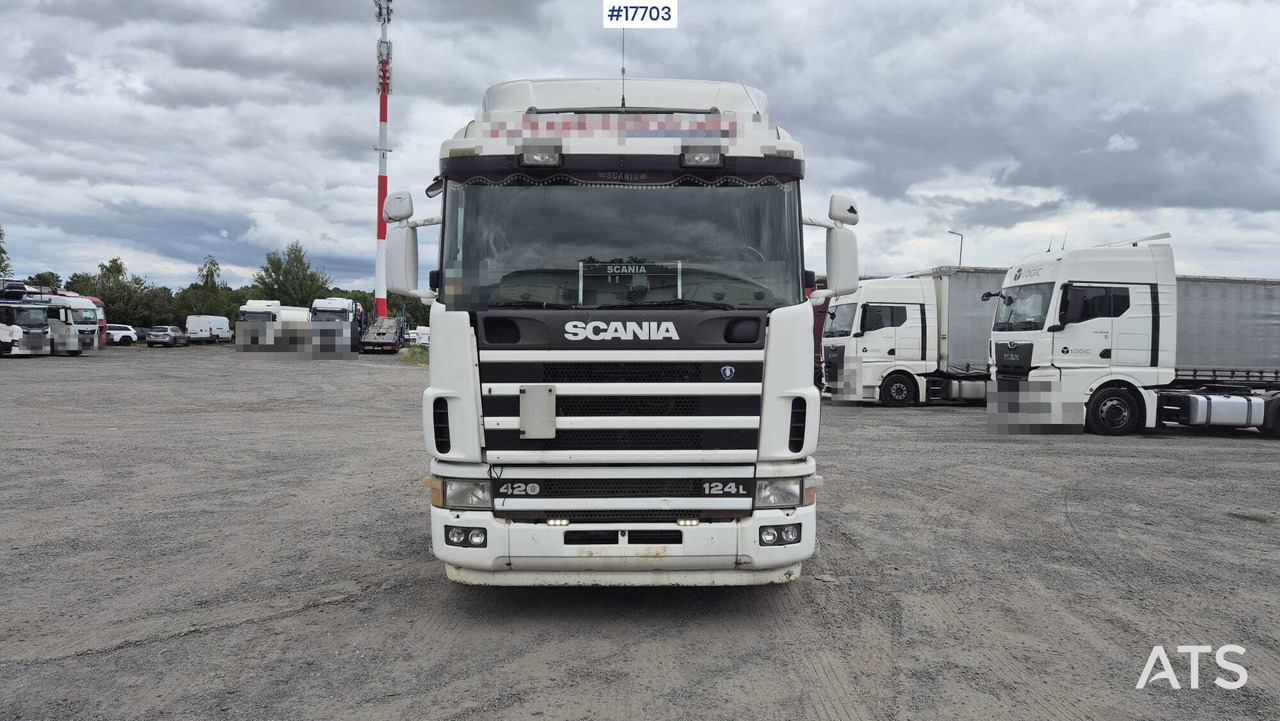 Tractor unit 2004 Scania R 420: picture 9