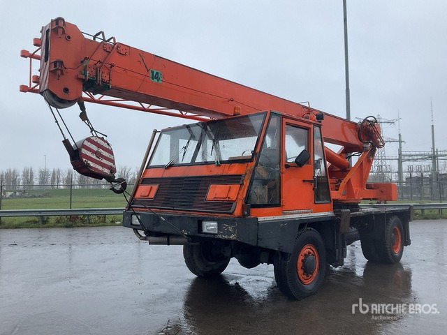 1979 Haulotte GH166 14000 kg 4x4 All Terrain Crane - All terrain crane: picture 2 1979 Haulotte GH166 14000 kg 4x4 All Terrain Crane - All terrain crane: picture 2