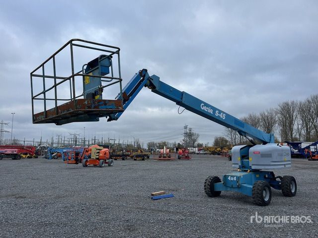 2006 Genie S-45 4WD Diesel Telescopic Boom Lift - Telescopic boom: picture 4 2006 Genie S-45 4WD Diesel Telescopic Boom Lift - Telescopic boom: picture 4
