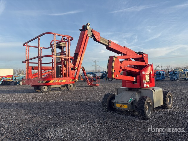 2007 Haulotte HA12PX 2WD Diesel Articulating Boom Lift - Articulated boom: picture 3 2007 Haulotte HA12PX 2WD Diesel Articulating Boom Lift - Articulated boom: picture 3