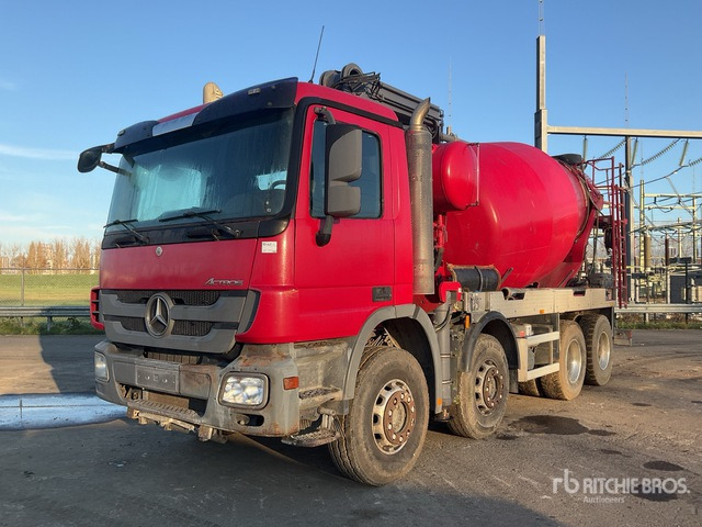 2010 Mercedes-Benz Actros 3341 8x4 Twin-Steer Mixer Truck - Concrete mixer truck: picture 1 2010 Mercedes-Benz Actros 3341 8x4 Twin-Steer Mixer Truck - Concrete mixer truck: picture 1