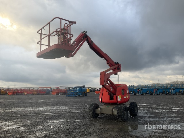 2011 Haulotte HA16SPX 2WD Diesel Articulating Boom Lift - Articulated boom: picture 1 2011 Haulotte HA16SPX 2WD Diesel Articulating Boom Lift - Articulated boom: picture 1