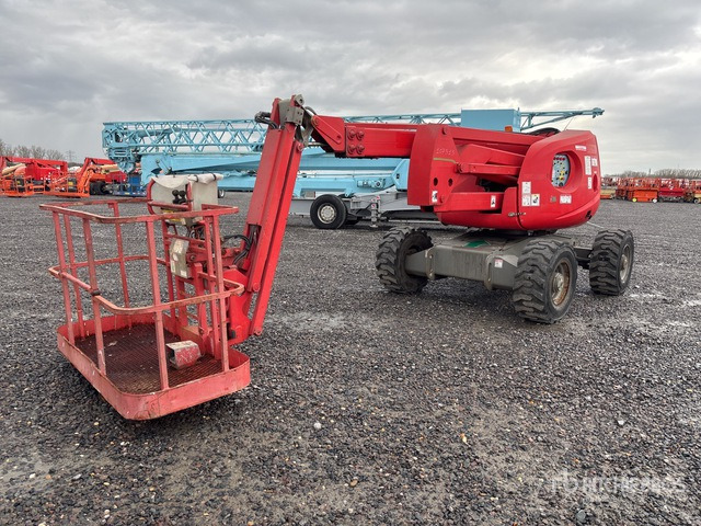 2012 Haulotte HA16SPX 4WD Diesel Articulating Boom Lift - Articulated boom: picture 3 2012 Haulotte HA16SPX 4WD Diesel Articulating Boom Lift - Articulated boom: picture 3