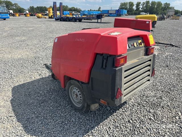 2013 Kaeser M 31 PE Mobile Air Compressor - Air compressor: picture 4 2013 Kaeser M 31 PE Mobile Air Compressor - Air compressor: picture 4