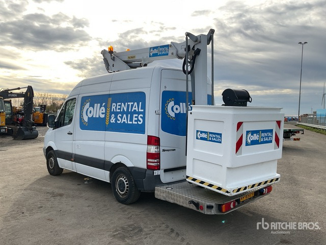 2013 Mercedes-Benz 2013 Danilift P130V Articulated ... Boom Truck - Truck mounted aerial platform: picture 3 2013 Mercedes-Benz 2013 Danilift P130V Articulated ... Boom Truck - Truck mounted aerial platform: picture 3