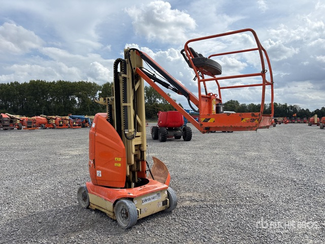 2014 JLG TOUCAN 10E Vertical Mast Lift - Vertical mast lift: picture 3 2014 JLG TOUCAN 10E Vertical Mast Lift - Vertical mast lift: picture 3