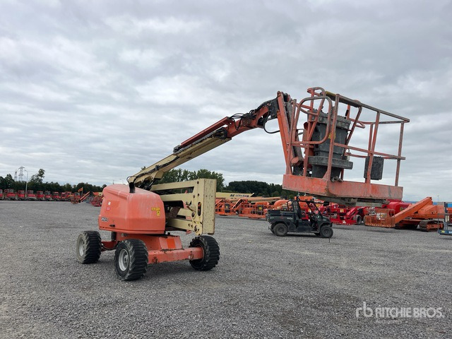 2015 JLG 520AJ 4WD Diesel Articulating Boom Lift - Articulated boom: picture 3 2015 JLG 520AJ 4WD Diesel Articulating Boom Lift - Articulated boom: picture 3