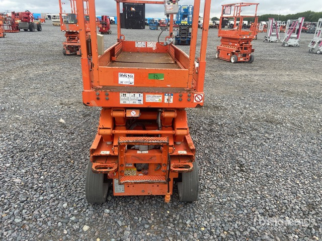 Scissor lift 2015 Skyjack SJIII 3220 Electric Scissor Lift: picture 6