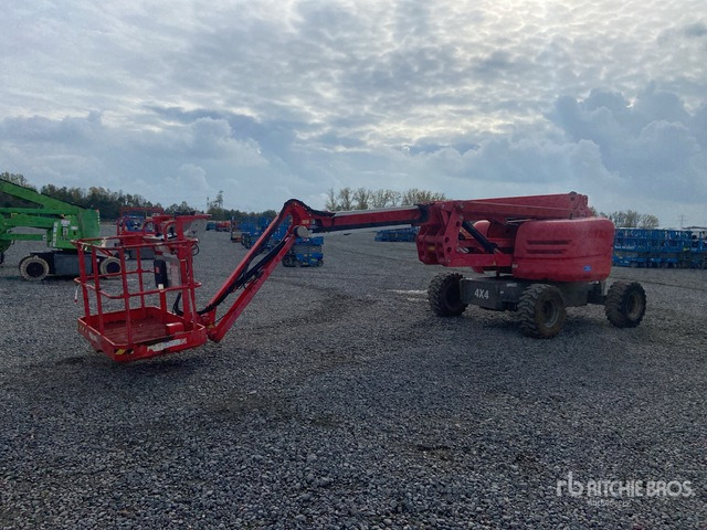 2016 Skyjack SJ63AJ 4WD Diesel Articulating Boom Lift - Articulated boom: picture 2 2016 Skyjack SJ63AJ 4WD Diesel Articulating Boom Lift - Articulated boom: picture 2