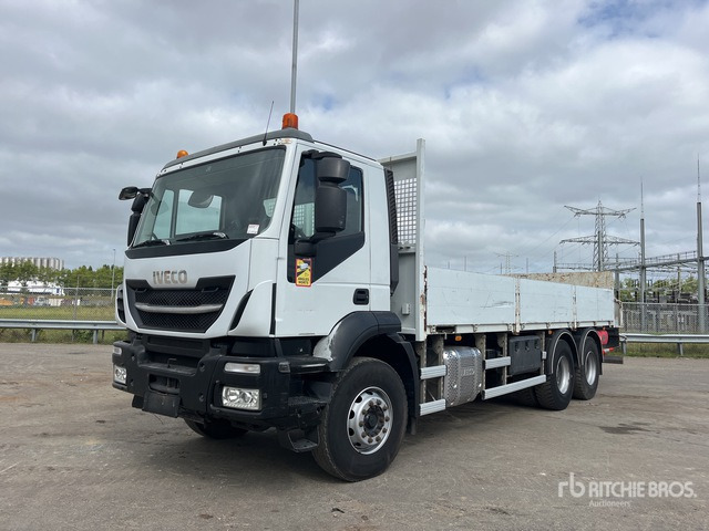 Iveco Flatbed Truck - Dropside/ Flatbed truck: picture 3 Iveco Flatbed Truck - Dropside/ Flatbed truck: picture 3
