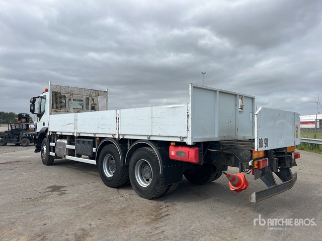 Iveco Flatbed Truck - Dropside/ Flatbed truck: picture 1 Iveco Flatbed Truck - Dropside/ Flatbed truck: picture 1
