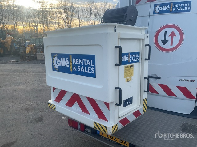 Mercedes-Benz mobiele kraan - Truck mounted aerial platform: picture 5 Mercedes-Benz mobiele kraan - Truck mounted aerial platform: picture 5