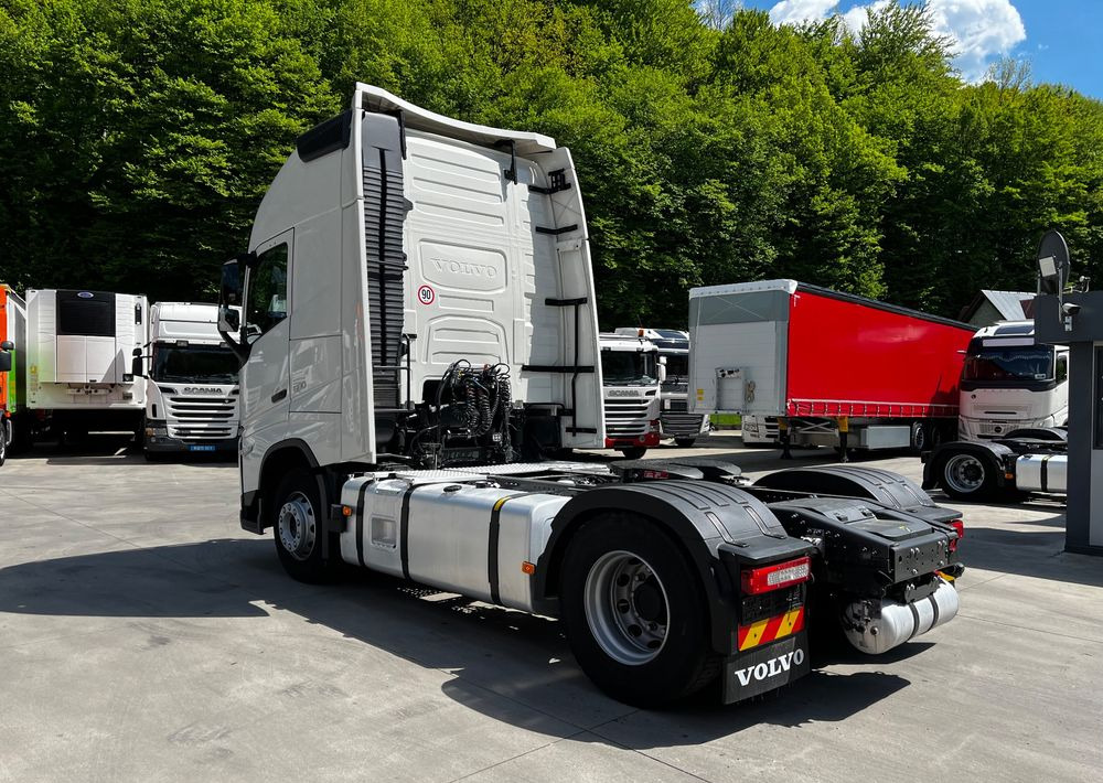 Volvo FH 500 // Zamiana na starszy // Silnik Euro 6 nie Isave // Parkclima // XL // Radary // Duże zbiorniki // Gwarancja // - Tractor unit: picture 5 Volvo FH 500 // Zamiana na starszy // Silnik Euro 6 nie Isave // Parkclima // XL // Radary // Duże zbiorniki // Gwarancja // - Tractor unit: picture 5