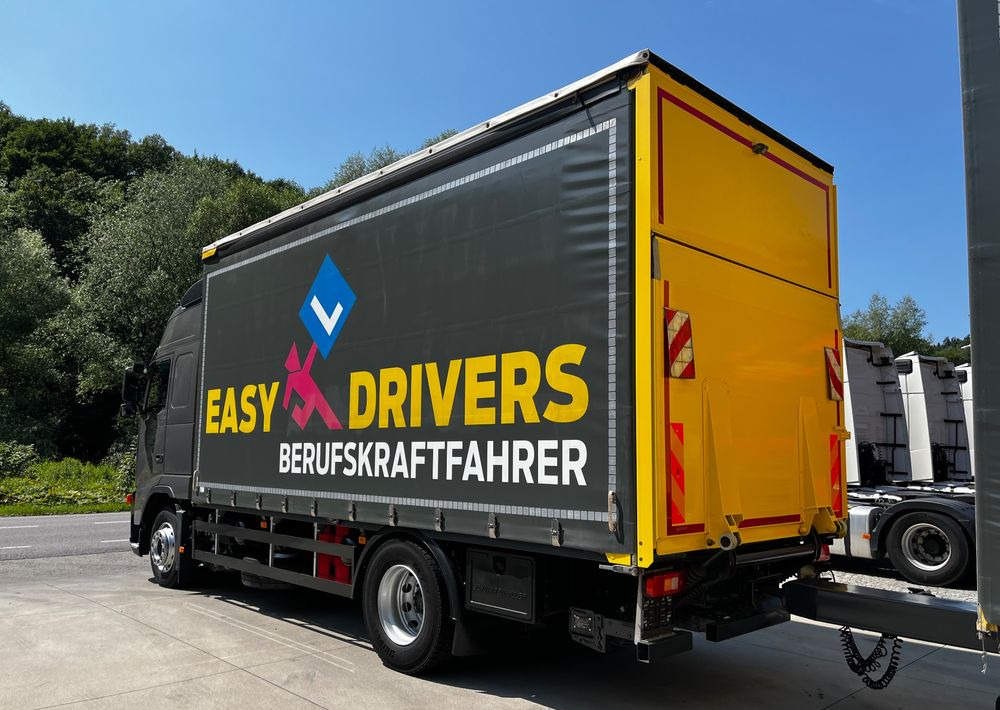 Volvo FH 420 4x2 // Zestaw + przyczepa Schwarzmuller // Jak Nowy // Niski przebieg // Automat // Idealny !!! - Curtainsider truck: picture 4 Volvo FH 420 4x2 // Zestaw + przyczepa Schwarzmuller // Jak Nowy // Niski przebieg // Automat // Idealny !!! - Curtainsider truck: picture 4