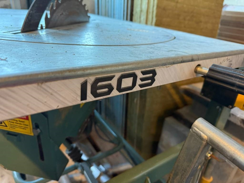 Ernex 1603 230/400 V gjerdesag med rullebord - Woodworking machinery: picture 4 Ernex 1603 230/400 V gjerdesag med rullebord - Woodworking machinery: picture 4