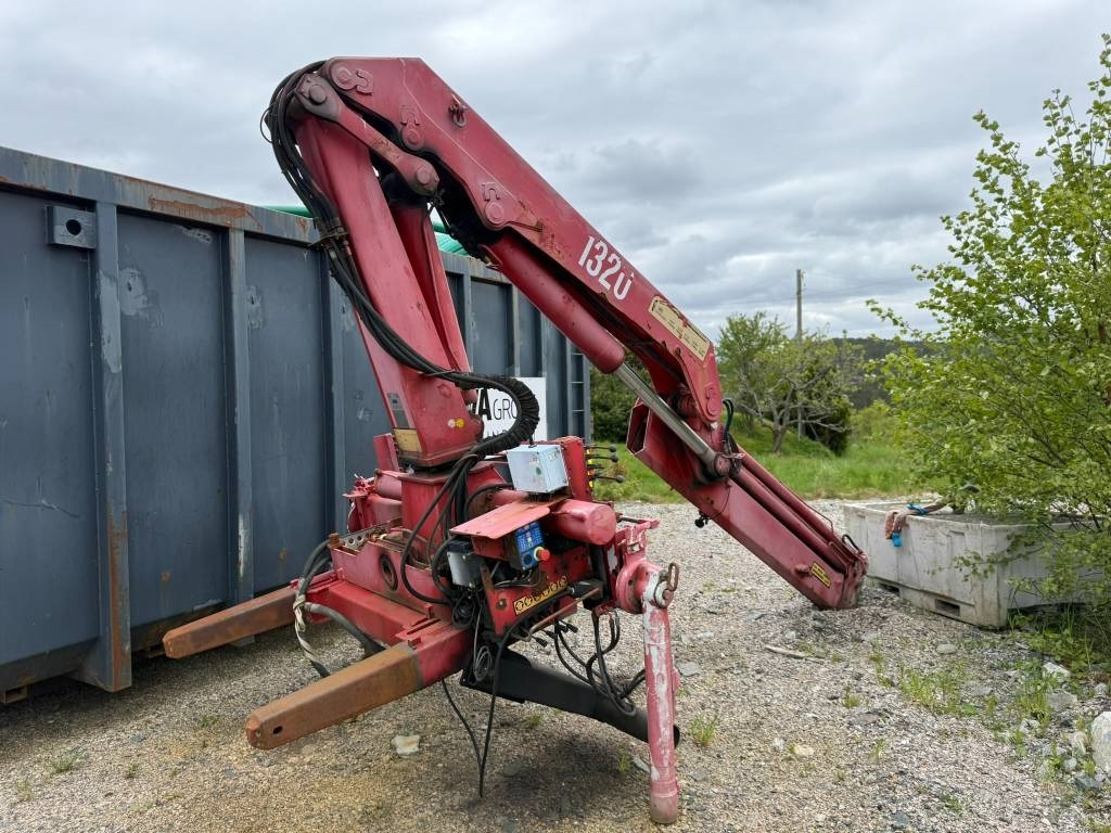 HMF 1323 K4D kran 13tm - Loader crane: picture 1 HMF 1323 K4D kran 13tm - Loader crane: picture 1