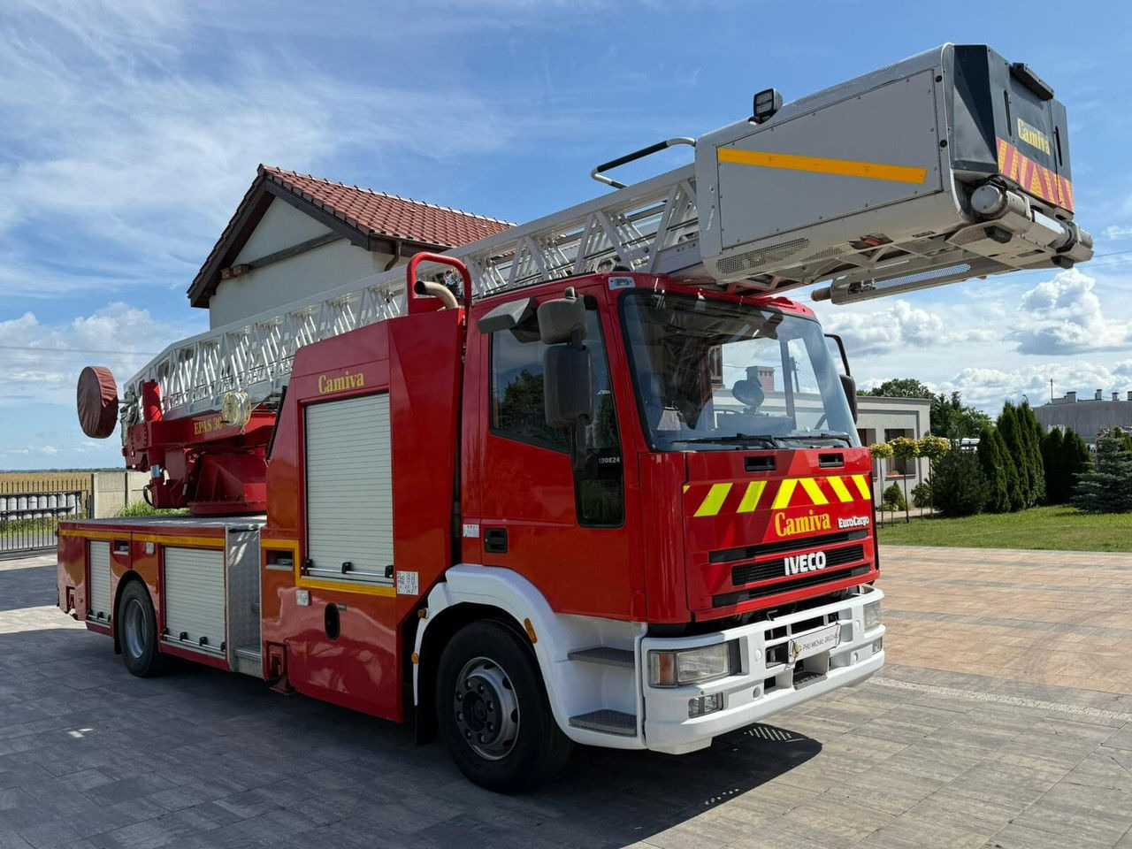Iveco EuroCargo 130 130E24 Drabina strażacka Camiva Epas 30 - Fire truck: picture 4 Iveco EuroCargo 130 130E24 Drabina strażacka Camiva Epas 30 - Fire truck: picture 4