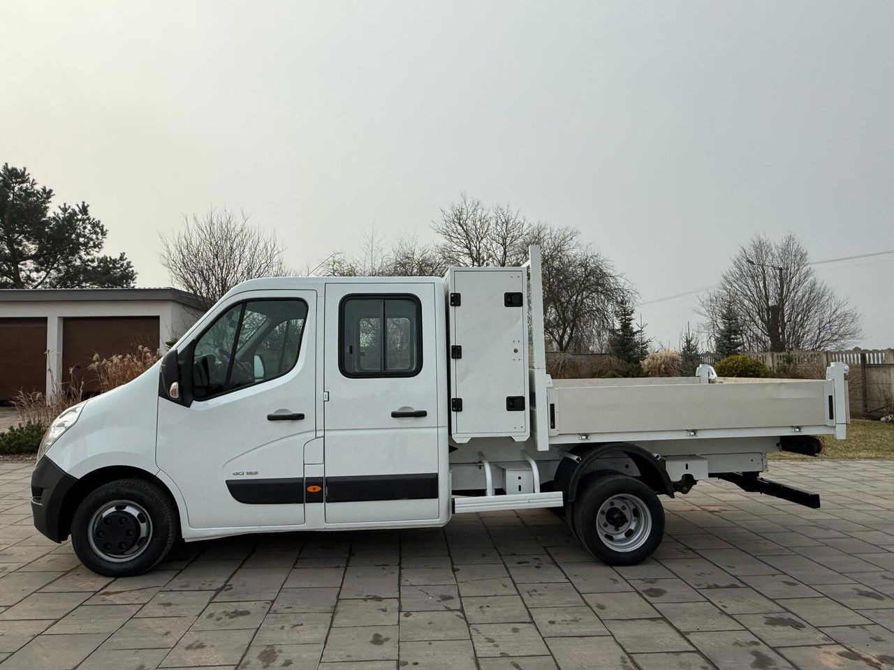 Renault Master - Flatbed van: picture 5 Renault Master - Flatbed van: picture 5