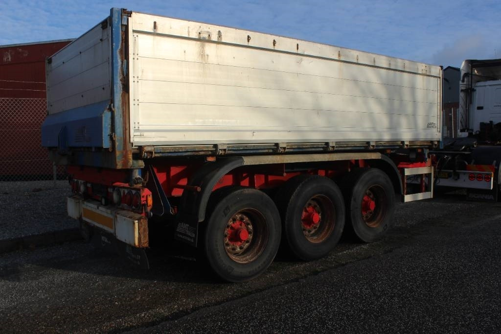 AMT KT300 3 akslet 3-vejs tipkærre m. alu-sider - Tipper trailer: picture 5 AMT KT300 3 akslet 3-vejs tipkærre m. alu-sider - Tipper trailer: picture 5