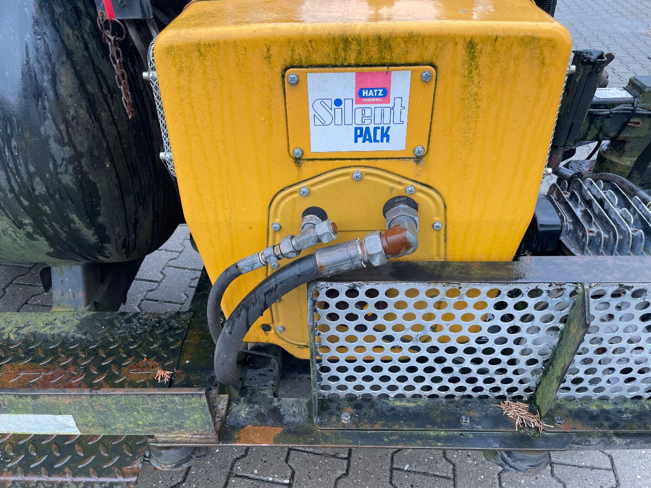 Asphalt machine Burtec TSH 500 bitumen sprayer: picture 7 Asphalt machine Burtec TSH 500 bitumen sprayer: picture 7