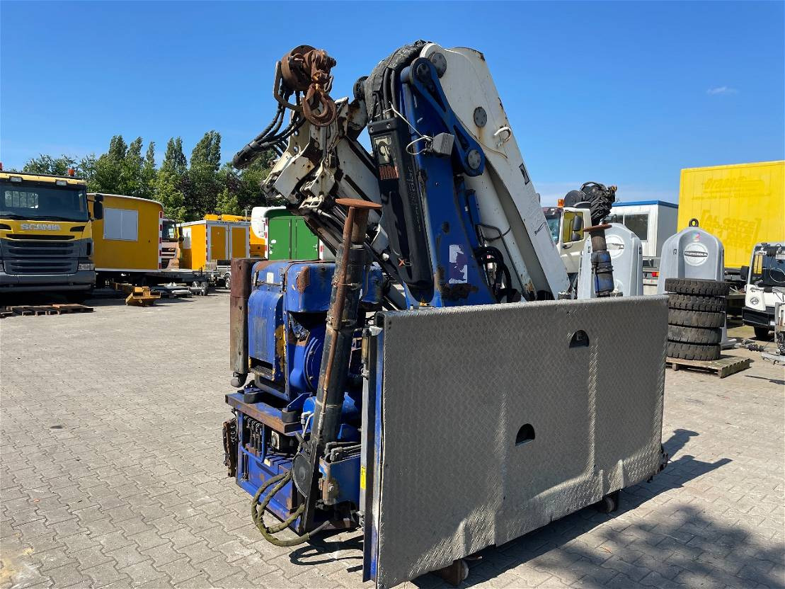Hiab 288 roller crane with remote - Loader crane for Truck: picture 5 Hiab 288 roller crane with remote - Loader crane for Truck: picture 5