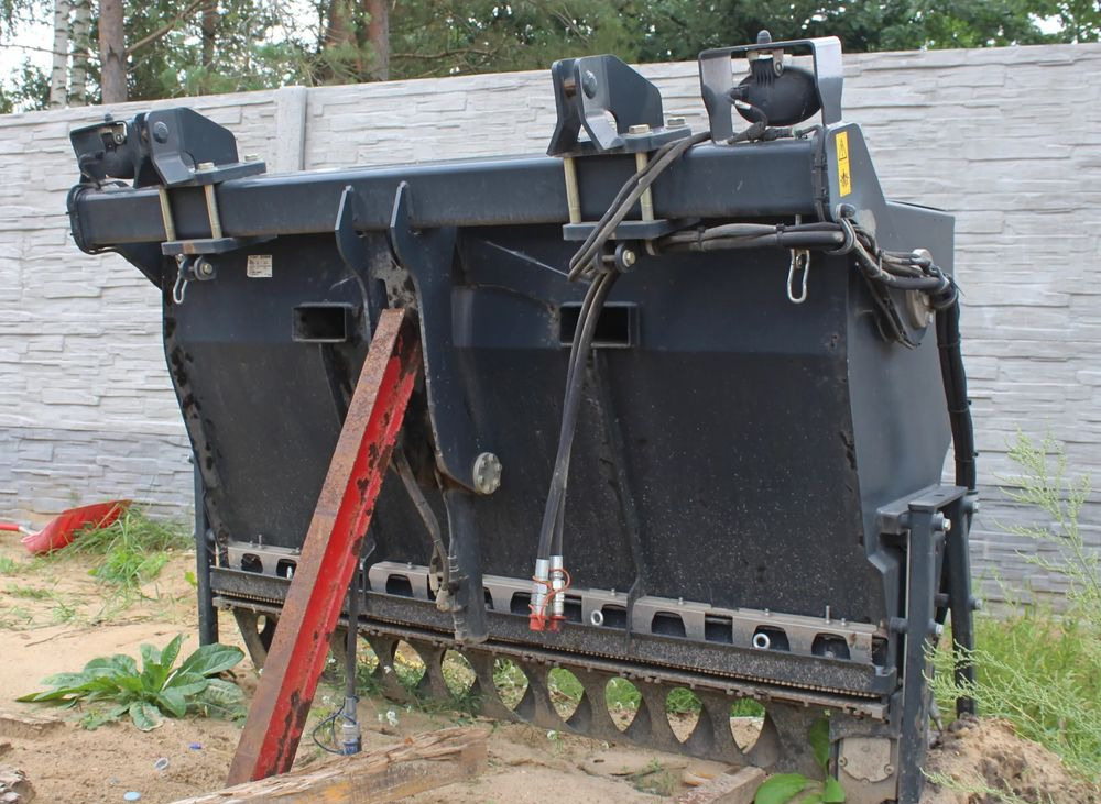 Bomag BS180 - Seed drill: picture 4 Bomag BS180 - Seed drill: picture 4