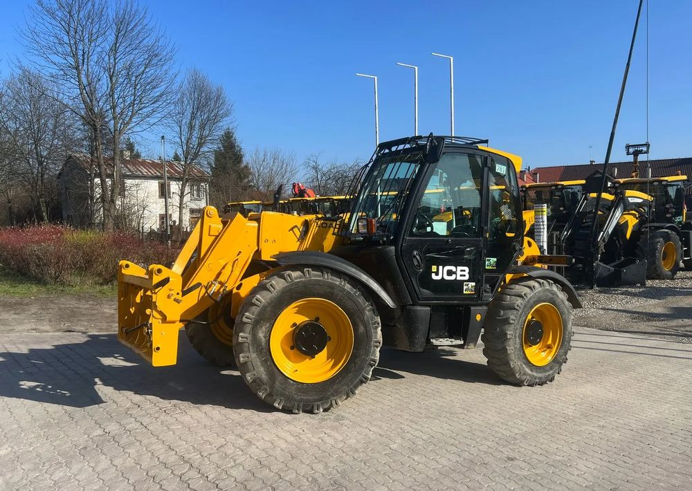 JCB 531-70 - Telescopic handler: picture 1 JCB 531-70 - Telescopic handler: picture 1