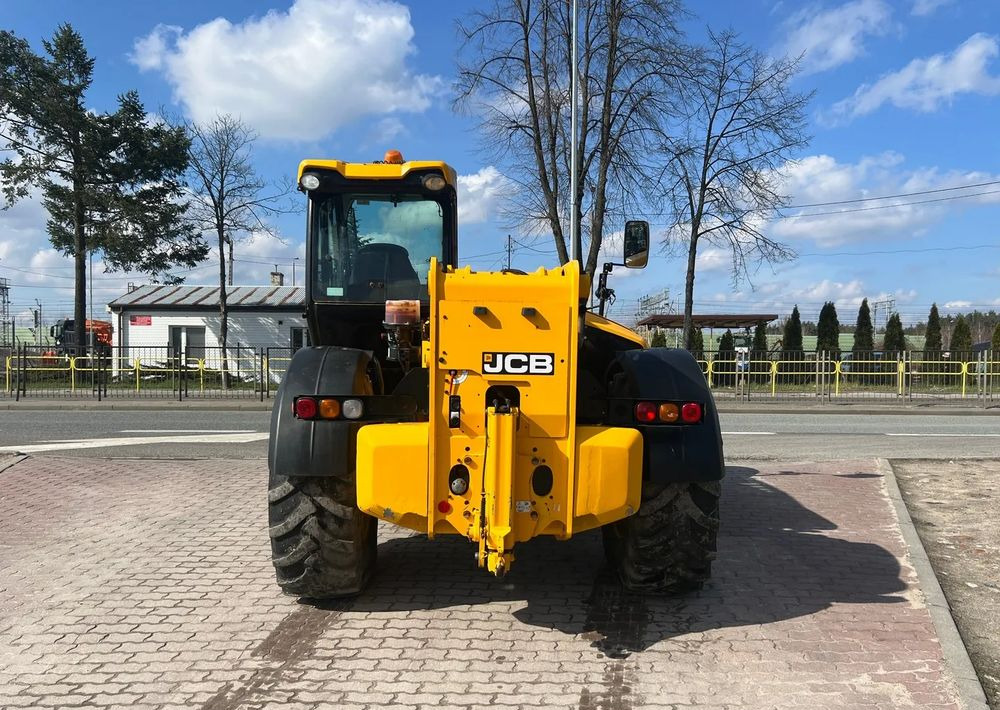 JCB 560-80 Agri Plus - Telescopic handler: picture 4 JCB 560-80 Agri Plus - Telescopic handler: picture 4