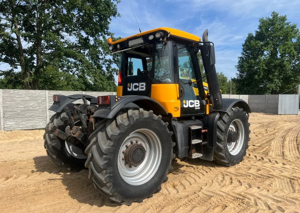JCB Fastrac 3230 Xtra - Farm tractor: picture 5 JCB Fastrac 3230 Xtra - Farm tractor: picture 5