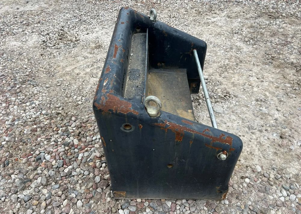 Obciążnik Kabinowy JCB 1000Kg - Counterweight: picture 4 Obciążnik Kabinowy JCB 1000Kg - Counterweight: picture 4