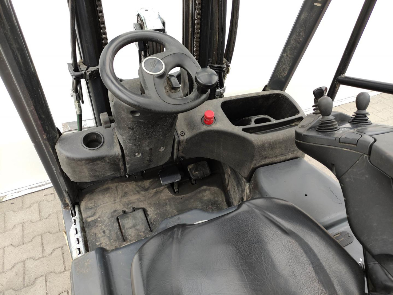 Linde E14-02-386-EVO - Electric forklift: picture 5 Linde E14-02-386-EVO - Electric forklift: picture 5