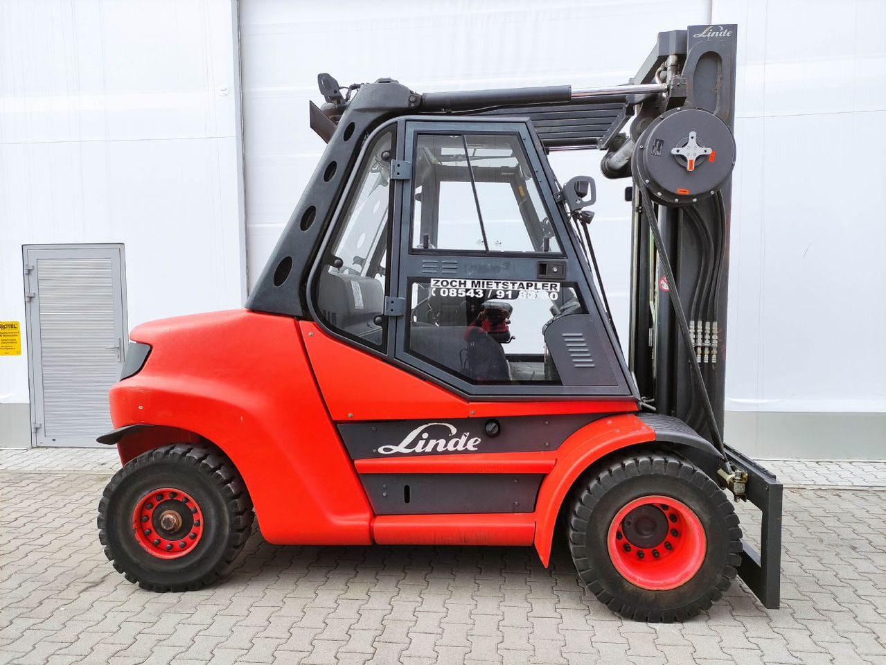 Linde H80D/900/396-02 - Diesel forklift: picture 2 Linde H80D/900/396-02 - Diesel forklift: picture 2