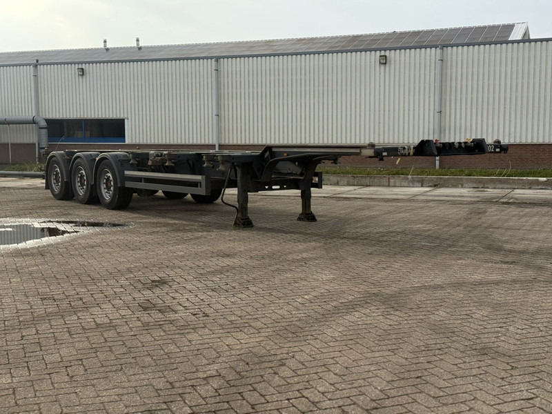 Container transporter/ Swap body semi-trailer Kögel PORT 40 SIMPLEX 20 CONTAINER CHASSIS, NL TRAILER, 2020: picture 1