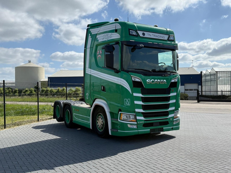 Scania S520 V8 NGS 2.95WB, FULL SPOILER, RETARDER, FULL AIR. - Tractor unit: picture 2 Scania S520 V8 NGS 2.95WB, FULL SPOILER, RETARDER, FULL AIR. - Tractor unit: picture 2