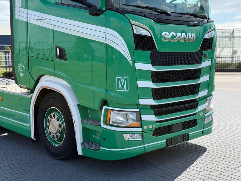 Scania S520 V8 NGS 2.95WB, FULL SPOILER, RETARDER, FULL AIR. - Tractor unit: picture 5 Scania S520 V8 NGS 2.95WB, FULL SPOILER, RETARDER, FULL AIR. - Tractor unit: picture 5