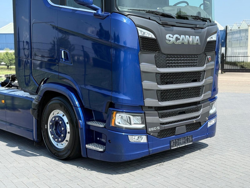 Scania S660 FULL AIR, ALCOA, LEATHER, HYDRAULIC, LIKE NEW. - Tractor unit: picture 3 Scania S660 FULL AIR, ALCOA, LEATHER, HYDRAULIC, LIKE NEW. - Tractor unit: picture 3