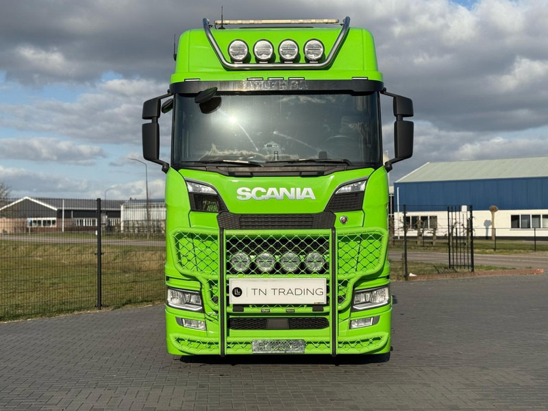 Scania S730 6X4, ADR, VOLLUCHT, RETARDER, LEDER. - Tractor unit: picture 3 Scania S730 6X4, ADR, VOLLUCHT, RETARDER, LEDER. - Tractor unit: picture 3