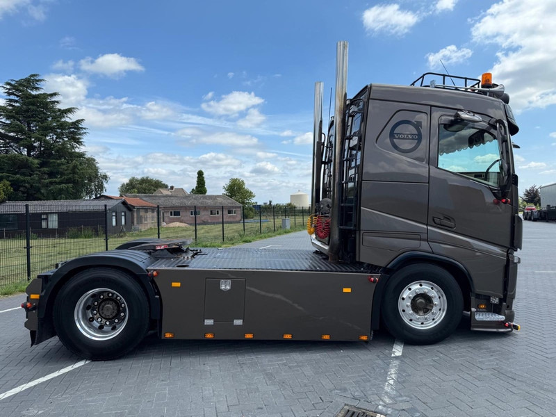 Tractor unit Volvo FH 13.500 SHOW TRUCK, FULL AIR, INTERIOR, TOP, HYDRAULIC.: picture 17