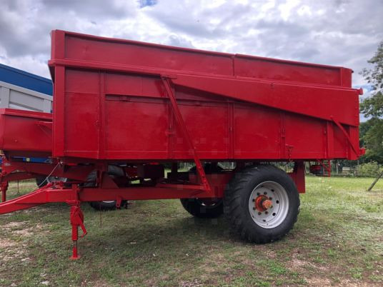 Corne 7 monocoque à 6 500 € exo de tva - Farm tipping trailer/ Dumper: picture 3 Corne 7 monocoque à 6 500 € exo de tva - Farm tipping trailer/ Dumper: picture 3