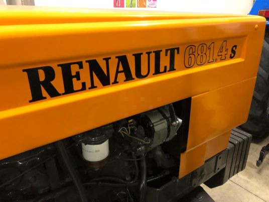 Renault 681-4S Tracteur - Farm tractor: picture 3 Renault 681-4S Tracteur - Farm tractor: picture 3